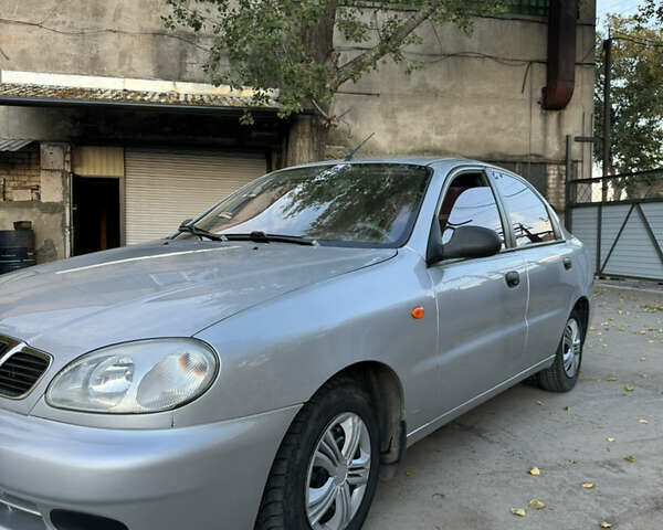 Сірий Деу Ланос, об'ємом двигуна 1.39 л та пробігом 150 тис. км за 2600 $, фото 6 на Automoto.ua
