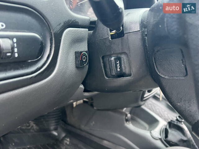 Серый Дэу Ланос, объемом двигателя 1.6 л и пробегом 240 тыс. км за 2400 $, фото 16 на Automoto.ua