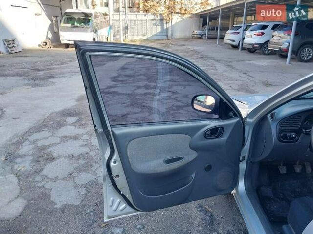 Серый Дэу Ланос, объемом двигателя 1.5 л и пробегом 179 тыс. км за 2300 $, фото 12 на Automoto.ua