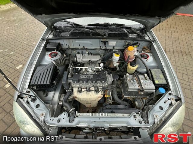 Сірий Деу Ланос, об'ємом двигуна 1.5 л та пробігом 208 тис. км за 2200 $, фото 10 на Automoto.ua