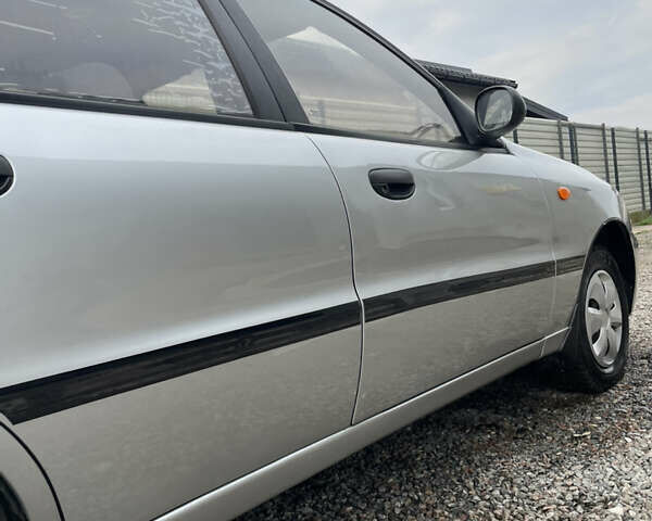 Сірий Деу Ланос, об'ємом двигуна 1.5 л та пробігом 304 тис. км за 2500 $, фото 8 на Automoto.ua