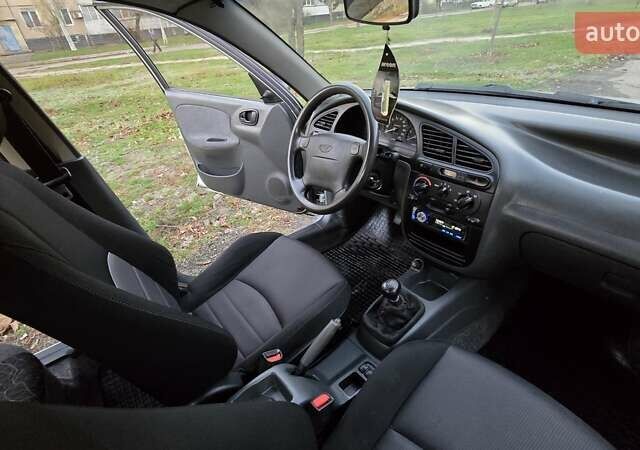 Серый Дэу Ланос, объемом двигателя 1.6 л и пробегом 240 тыс. км за 2699 $, фото 17 на Automoto.ua