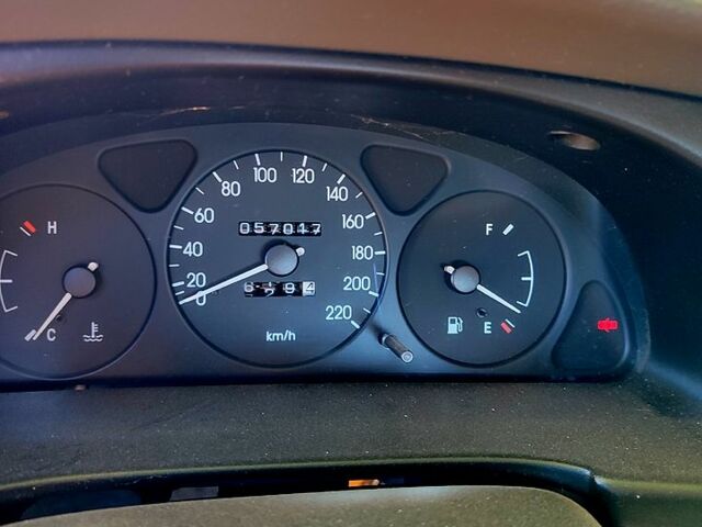 Серый Дэу Ланос, объемом двигателя 1.4 л и пробегом 57 тыс. км за 2200 $, фото 4 на Automoto.ua