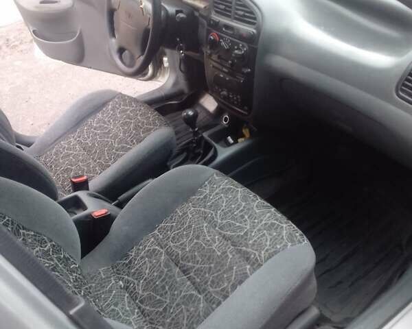 Серый Дэу Ланос, объемом двигателя 1.6 л и пробегом 203 тыс. км за 2900 $, фото 14 на Automoto.ua