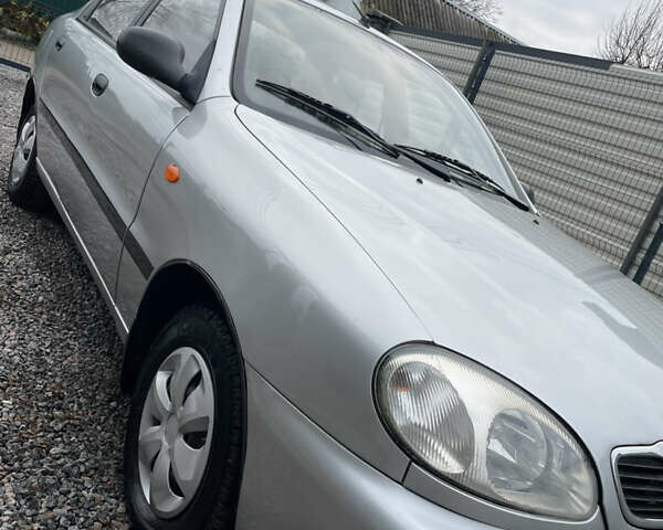 Сірий Деу Ланос, об'ємом двигуна 1.5 л та пробігом 304 тис. км за 2500 $, фото 1 на Automoto.ua