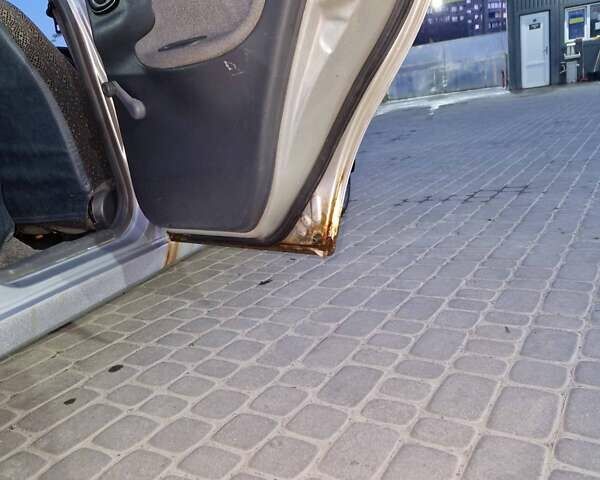 Серый Дэу Ланос, объемом двигателя 1.5 л и пробегом 260 тыс. км за 2100 $, фото 28 на Automoto.ua