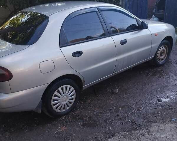 Сірий Деу Ланос, об'ємом двигуна 1.5 л та пробігом 133 тис. км за 2100 $, фото 3 на Automoto.ua