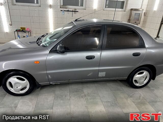 Сірий Деу Ланос, об'ємом двигуна 1.5 л та пробігом 150 тис. км за 1550 $, фото 3 на Automoto.ua