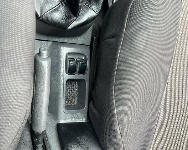 Серый Дэу Ланос, объемом двигателя 1.6 л и пробегом 240 тыс. км за 2400 $, фото 20 на Automoto.ua