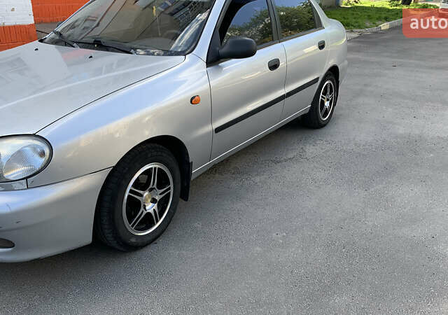 Сірий Деу Ланос, об'ємом двигуна 1.5 л та пробігом 136 тис. км за 3000 $, фото 4 на Automoto.ua