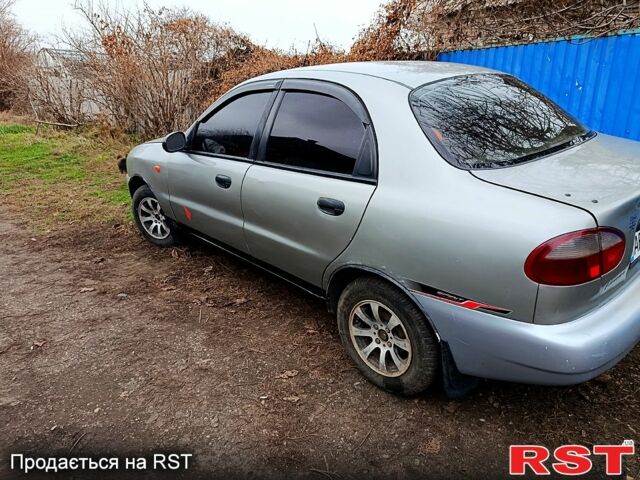 Серый Дэу Ланос, объемом двигателя 1.5 л и пробегом 300 тыс. км за 1300 $, фото 2 на Automoto.ua