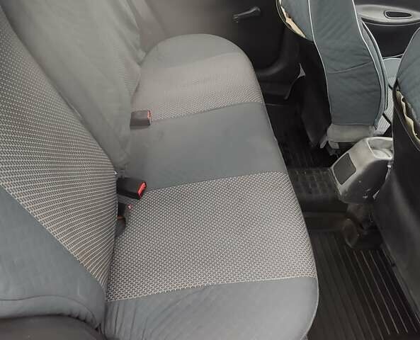 Сірий Деу Ланос, об'ємом двигуна 1.5 л та пробігом 184 тис. км за 2200 $, фото 17 на Automoto.ua