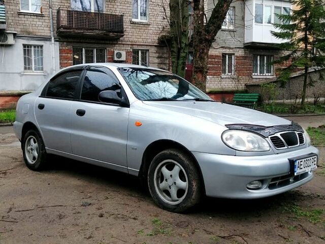 Сірий Деу Ланос, об'ємом двигуна 1.5 л та пробігом 138 тис. км за 2800 $, фото 2 на Automoto.ua