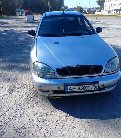 Серый Дэу Ланос, объемом двигателя 1.5 л и пробегом 315 тыс. км за 1400 $, фото 1 на Automoto.ua