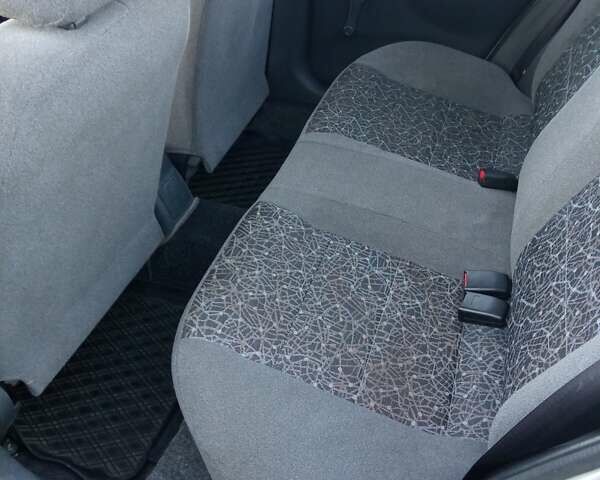 Серый Дэу Ланос, объемом двигателя 1.5 л и пробегом 126 тыс. км за 3000 $, фото 9 на Automoto.ua