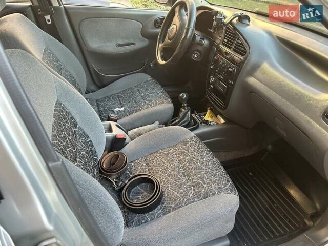 Сірий Деу Ланос, об'ємом двигуна 1.5 л та пробігом 240 тис. км за 3400 $, фото 14 на Automoto.ua