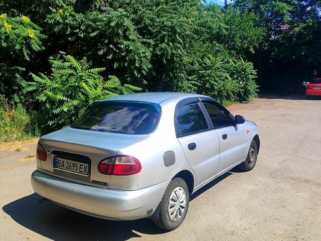 Серый Дэу Ланос, объемом двигателя 1.4 л и пробегом 181 тыс. км за 1900 $, фото 5 на Automoto.ua