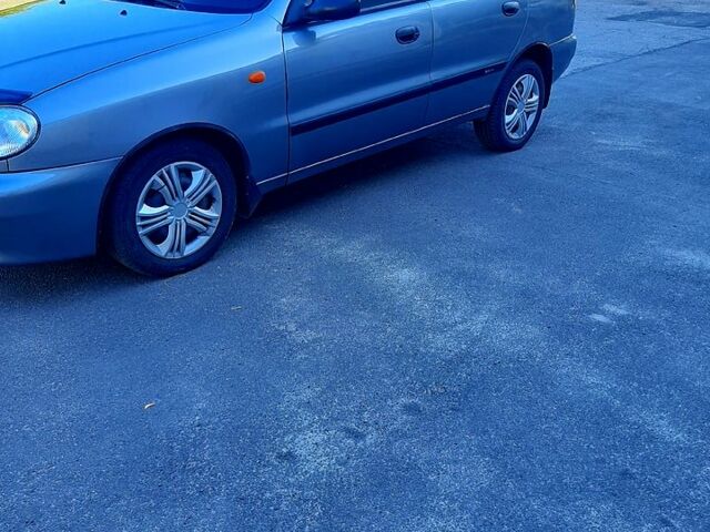 Деу Ланос 2008 у Харкові на Automoto.ua Сірий Деу Ланос, об'ємом двигуна 1.5 л та пробігом 175 тис. км за 2900 $, фото 2 на Automoto.ua