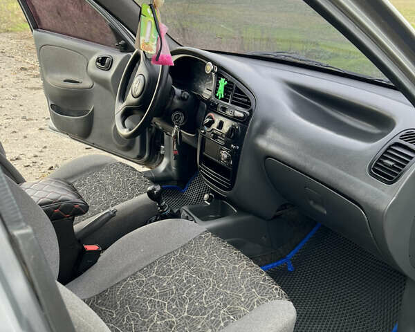 Дэу Ланос 2008 в Бершаде на Automoto.ua Серый Дэу Ланос, объемом двигателя 1.5 л и пробегом 189 тыс. км за 2500 $, фото 16 на Automoto.ua