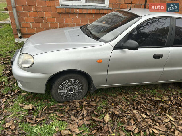 Деу Ланос 2008 у Заречном на Automoto.ua Сірий Деу Ланос, об'ємом двигуна 1.5 л та пробігом 113 тис. км за 2300 $, фото 11 на Automoto.ua
