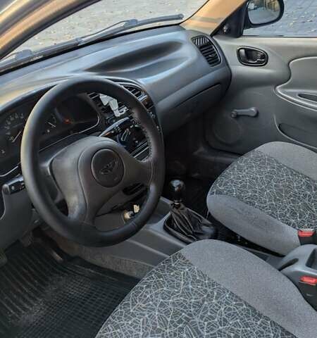 Деу Ланос 2008 у Старокостянтинів на Automoto.ua Сірий Деу Ланос, об'ємом двигуна 1.5 л та пробігом 129 тис. км за 2350 $, фото 9 на Automoto.ua