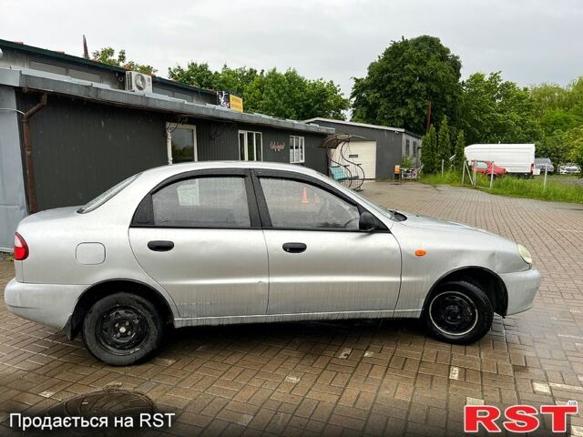 Сірий Деу Ланос, об'ємом двигуна 1.5 л та пробігом 208 тис. км за 2200 $, фото 2 на Automoto.ua