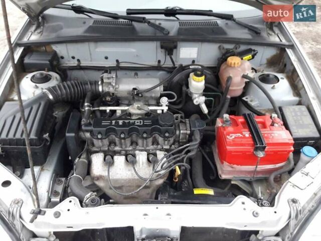 Сірий Деу Ланос, об'ємом двигуна 1.5 л та пробігом 250 тис. км за 2350 $, фото 15 на Automoto.ua