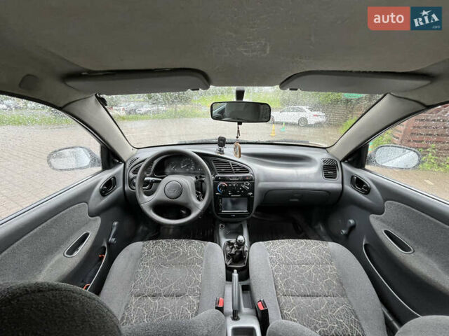 Серый Дэу Ланос, объемом двигателя 1.5 л и пробегом 202 тыс. км за 2450 $, фото 7 на Automoto.ua