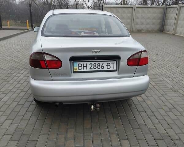 Серый Дэу Ланос, объемом двигателя 1.5 л и пробегом 296 тыс. км за 1800 $, фото 1 на Automoto.ua