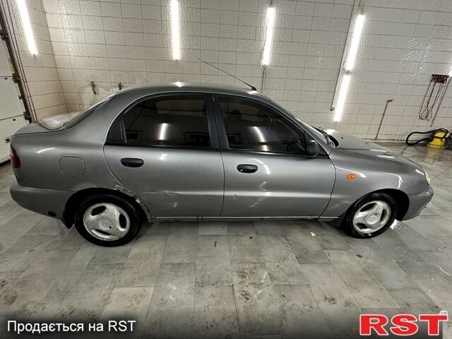 Сірий Деу Ланос, об'ємом двигуна 1.5 л та пробігом 150 тис. км за 1550 $, фото 4 на Automoto.ua