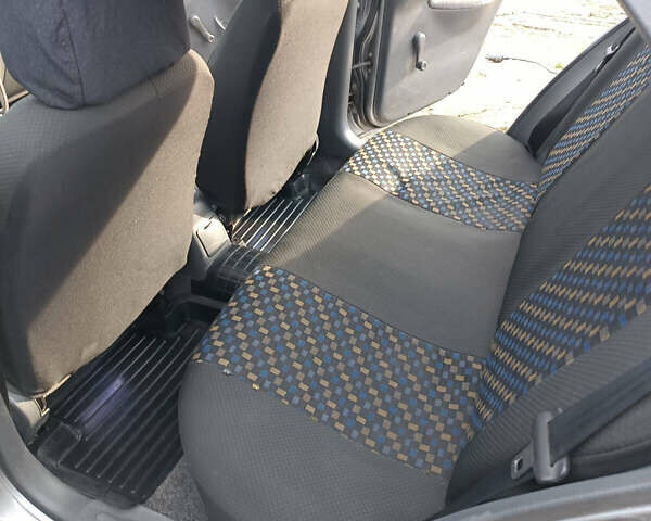 Серый Дэу Ланос, объемом двигателя 1.5 л и пробегом 138 тыс. км за 3100 $, фото 5 на Automoto.ua