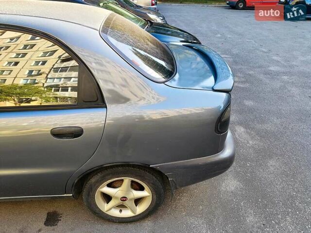 Серый Дэу Ланос, объемом двигателя 1.5 л и пробегом 260 тыс. км за 2600 $, фото 4 на Automoto.ua