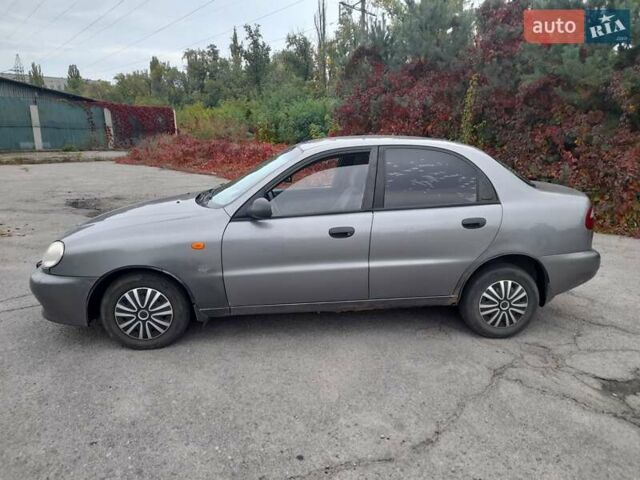 Дэу Ланос 2008 в Кременчуге на Automoto.ua Серый Дэу Ланос, объемом двигателя 1.5 л и пробегом 260 тыс. км за 2300 $, фото 6 на Automoto.ua