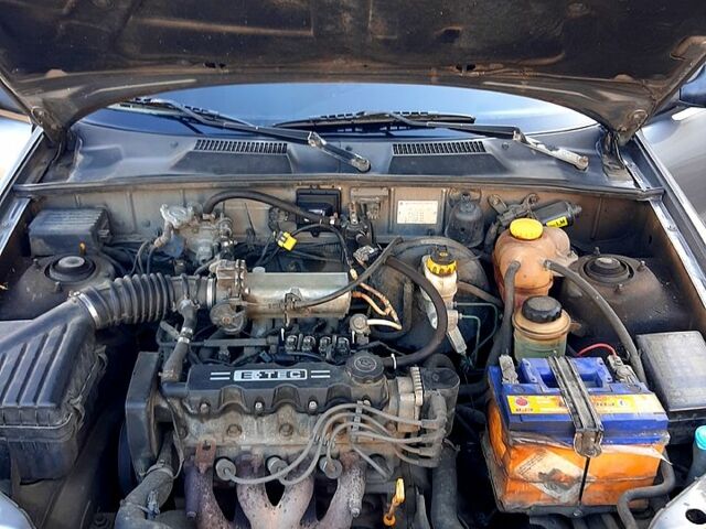 Деу Ланос 2008 у Харкові на Automoto.ua Сірий Деу Ланос, об'ємом двигуна 1.5 л та пробігом 175 тис. км за 2900 $, фото 10 на Automoto.ua