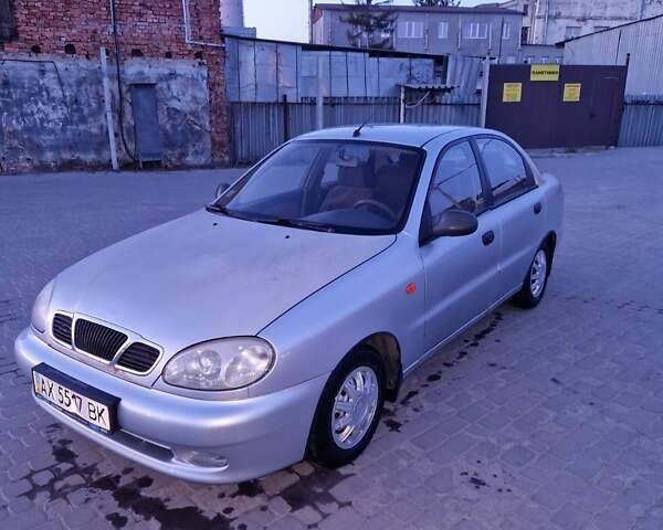 Серый Дэу Ланос, объемом двигателя 1.5 л и пробегом 260 тыс. км за 2100 $, фото 1 на Automoto.ua