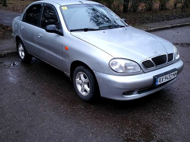 Серый Дэу Ланос, объемом двигателя 1.5 л и пробегом 200 тыс. км за 2500 $, фото 1 на Automoto.ua