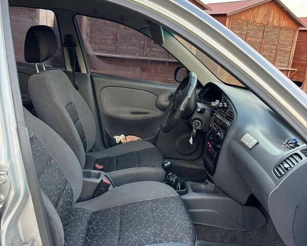 Серый Дэу Ланос, объемом двигателя 1.5 л и пробегом 165 тыс. км за 2650 $, фото 5 на Automoto.ua