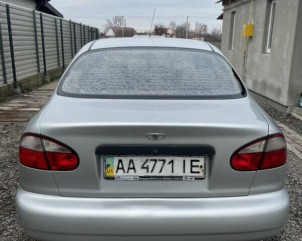 Сірий Деу Ланос, об'ємом двигуна 1.5 л та пробігом 304 тис. км за 2500 $, фото 6 на Automoto.ua