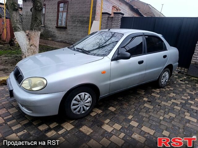 Серый Дэу Ланос, объемом двигателя 1.4 л и пробегом 240 тыс. км за 1700 $, фото 1 на Automoto.ua