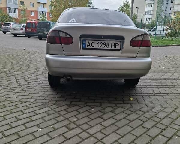 Сірий Деу Ланос, об'ємом двигуна 1.5 л та пробігом 250 тис. км за 2000 $, фото 3 на Automoto.ua