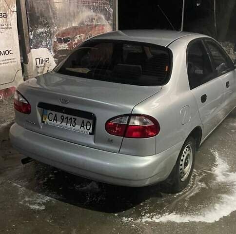Деу Ланос 2008 у Золотоноше на Automoto.ua Сірий Деу Ланос, об'ємом двигуна 1.39 л та пробігом 53 тис. км за 2800 $, фото 4 на Automoto.ua