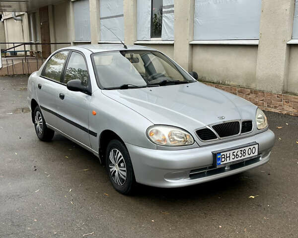 Сірий Деу Ланос, об'ємом двигуна 1.5 л та пробігом 203 тис. км за 2250 $, фото 3 на Automoto.ua