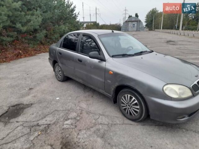 Дэу Ланос 2008 в Кременчуге на Automoto.ua Серый Дэу Ланос, объемом двигателя 1.5 л и пробегом 260 тыс. км за 2300 $, фото 1 на Automoto.ua