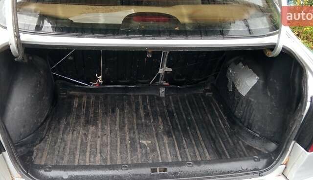 Сірий Деу Ланос, об'ємом двигуна 1.39 л та пробігом 135 тис. км за 2800 $, фото 2 на Automoto.ua