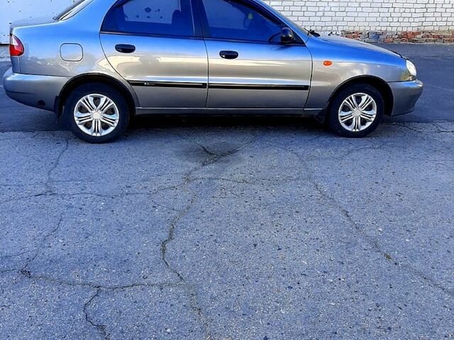 Деу Ланос 2008 у Харкові на Automoto.ua Сірий Деу Ланос, об'ємом двигуна 1.5 л та пробігом 175 тис. км за 2900 $, фото 5 на Automoto.ua