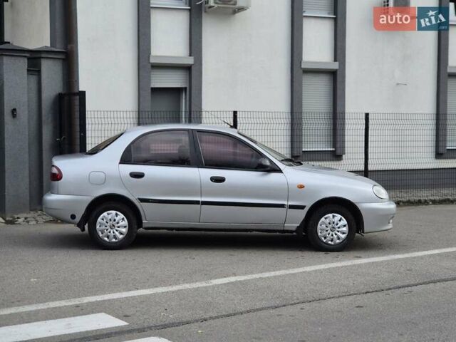 Сірий Деу Ланос, об'ємом двигуна 1.5 л та пробігом 220 тис. км за 2250 $, фото 4 на Automoto.ua