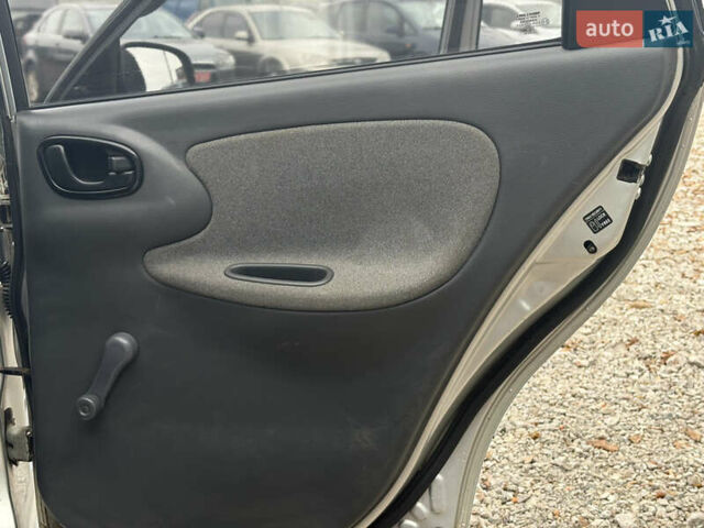 Серый Дэу Ланос, объемом двигателя 1.5 л и пробегом 199 тыс. км за 2700 $, фото 16 на Automoto.ua