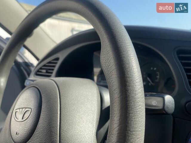 Сірий Деу Ланос, об'ємом двигуна 1.5 л та пробігом 63 тис. км за 3100 $, фото 14 на Automoto.ua