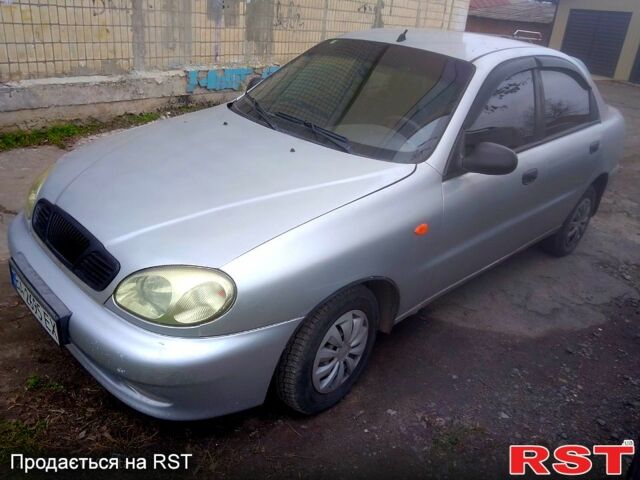 Серый Дэу Ланос, объемом двигателя 1.4 л и пробегом 240 тыс. км за 1700 $, фото 2 на Automoto.ua