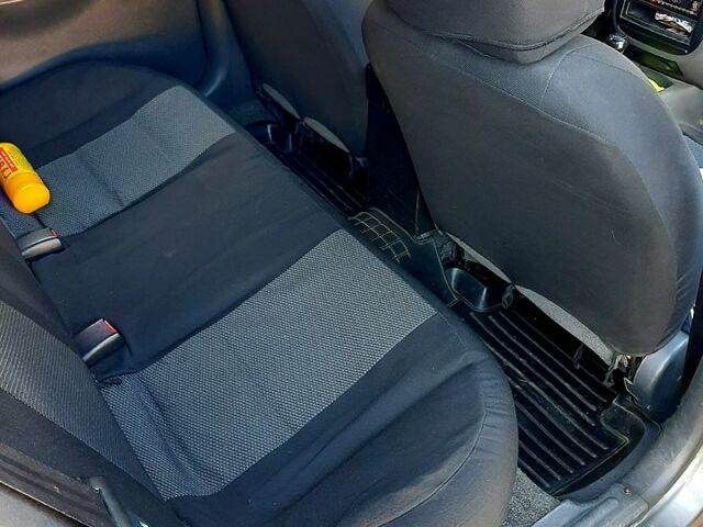 Деу Ланос 2008 у Харкові на Automoto.ua Сірий Деу Ланос, об'ємом двигуна 1.5 л та пробігом 175 тис. км за 2900 $, фото 8 на Automoto.ua